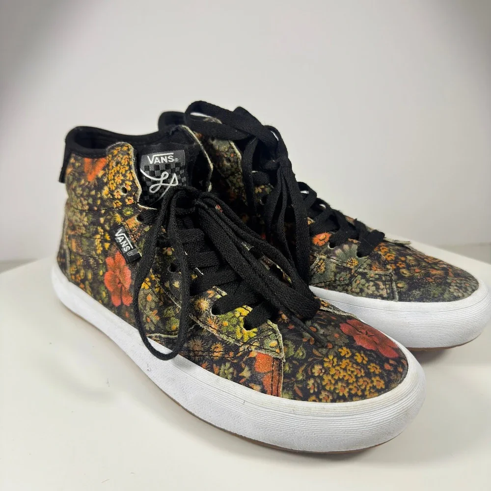 Vans The Lizzie Armanto Skate Shoes Womens Size 6 Floral High Top Sneakers